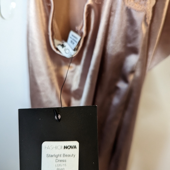 FASHION NOVA Starlight Beauty Dress in Pink Size XS - Picture 3 of 4